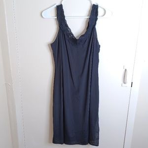 VANITY FAIRvStyle 10-073 Full Length Anti-Static Slip.  Size 38/44 Black